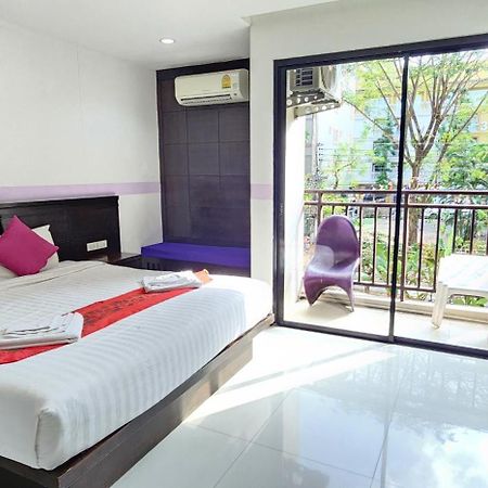 Hotel D C Patong Exterior foto